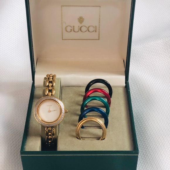 Retrovintage Gucci Bezel Watch 